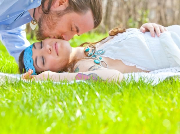 Die andere Hochzeit. Bild friedatheres.com